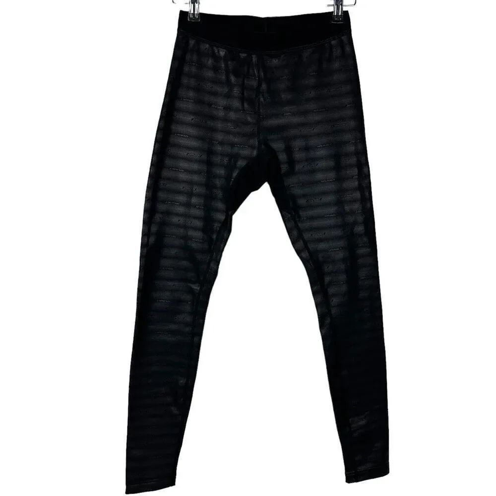 Seirus Base Layer Women’s size Small Carbon Black